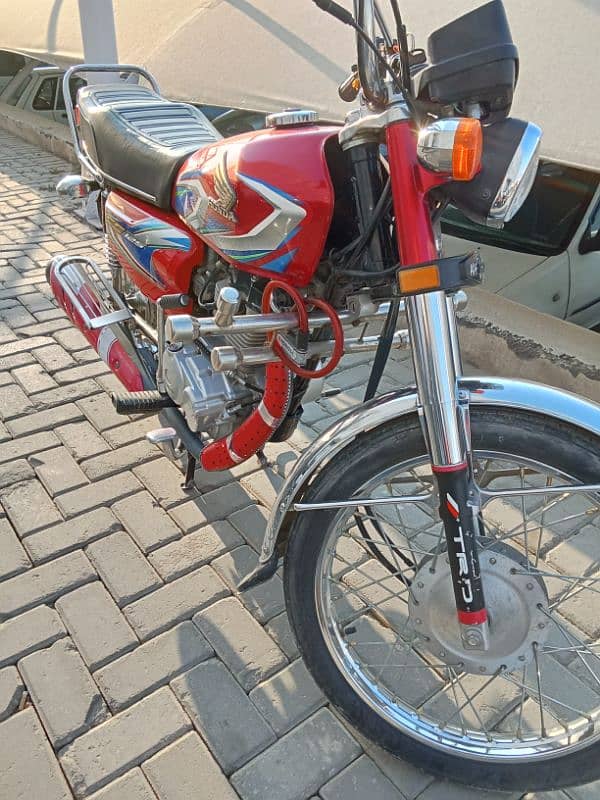 Honda 125 Islamabad register 2022 model smart card own name 12