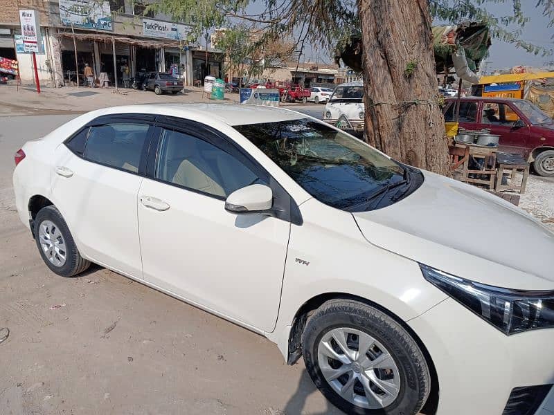 Toyota Corolla GLI 2016 Talagang city 1