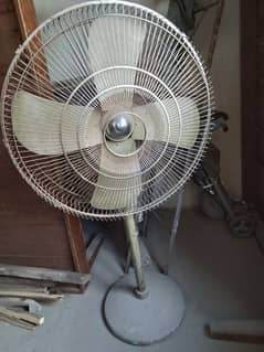 Pedestal Fan for sale