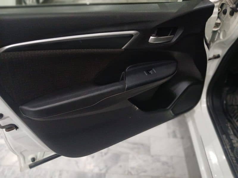 Honda Fit 2014 6