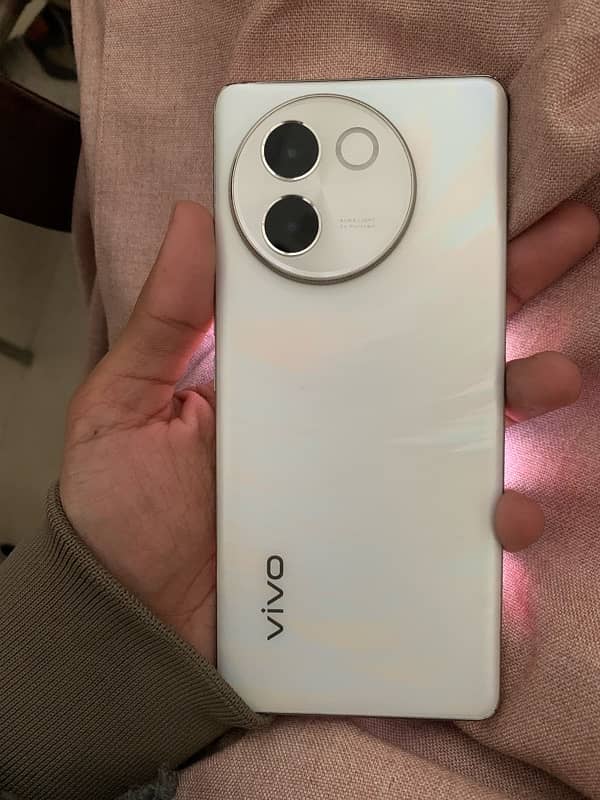 Vivo V30e 6