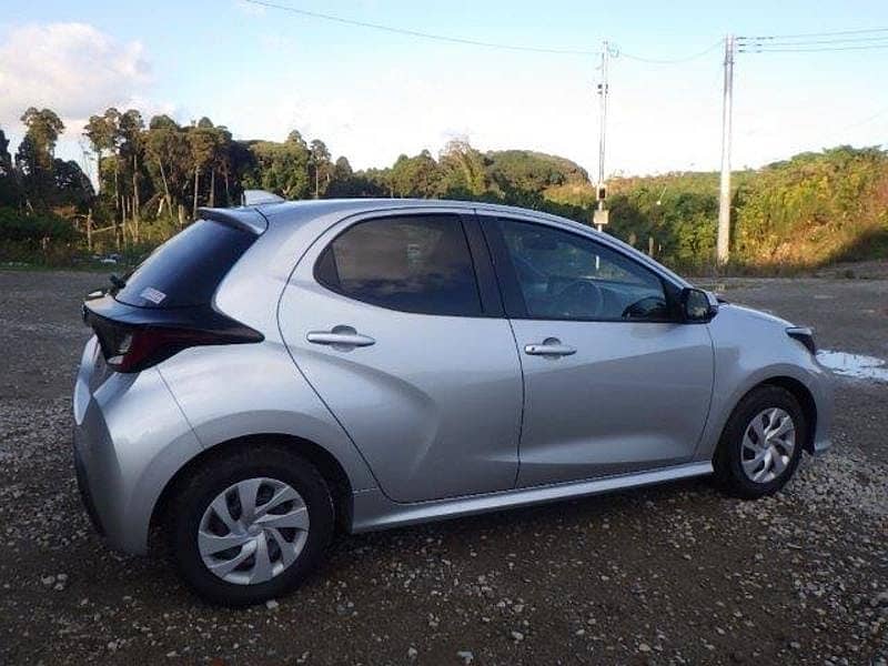 Toyota Yaris 2021 import 2025 4