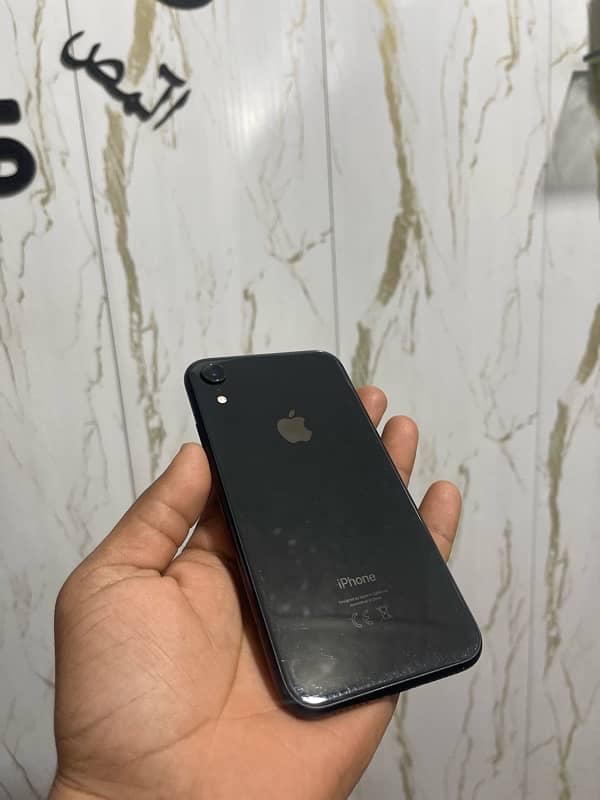 iPhone XR 0