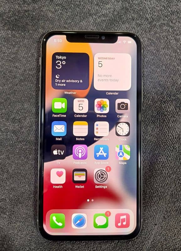 iphone X white colour 64gb. PTA Approved 1