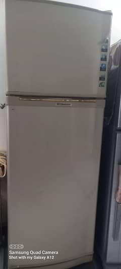 Dawlance refrigerator in good condition