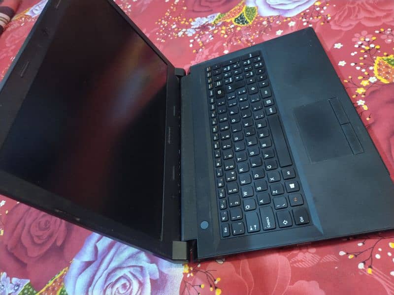 Lenovo Cor i5 5th generation 4