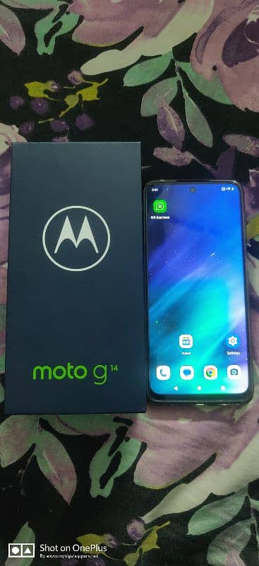 Moto G14 10