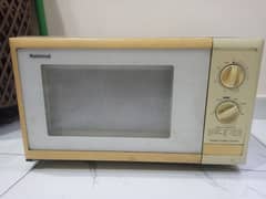 Microwave Oven