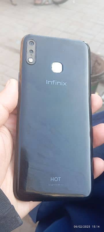 infinix hot 8 light Hy conditions ok Hy used my betteri timeing ok 1