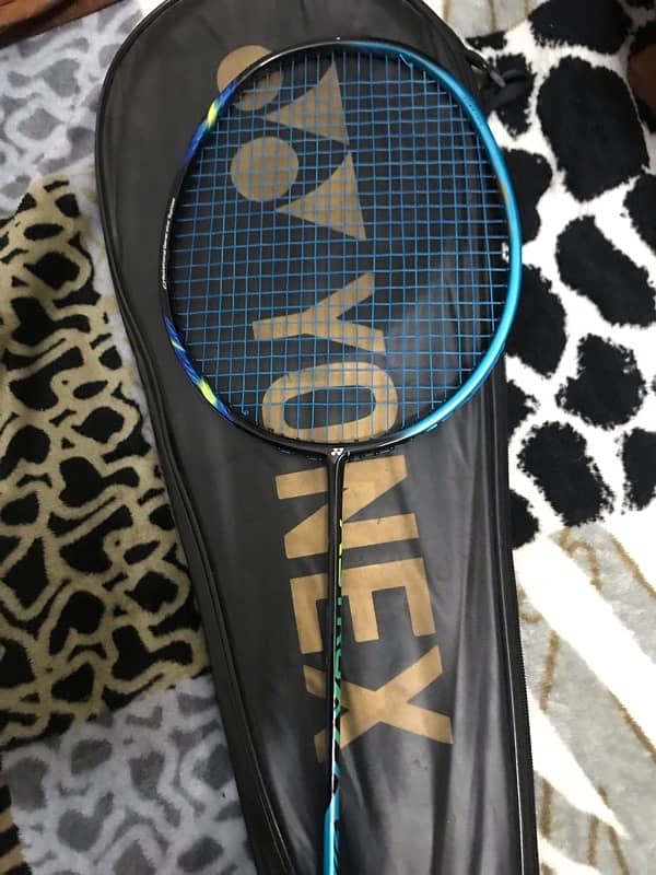 Yonex badminton rackets very light weight 2