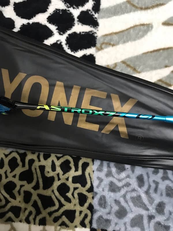 Yonex badminton rackets very light weight 5