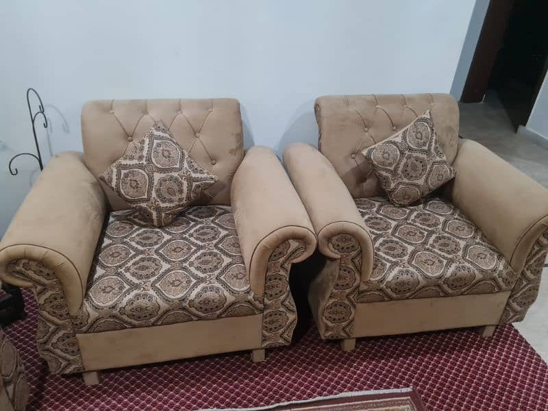 5 seater brand new sofa 1