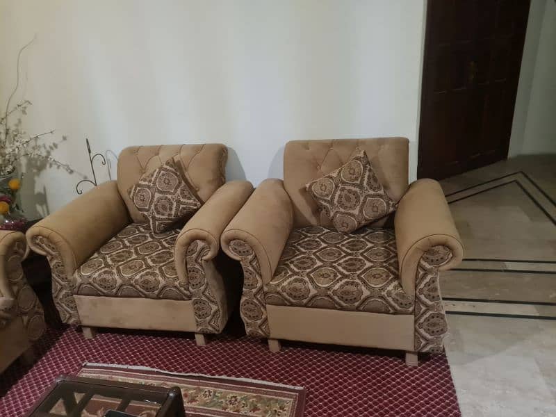 5 seater brand new sofa 4