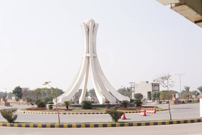 10 Marla Possession Residential 498 Plot For sale in B Block Phase 2 New Lahore City 0