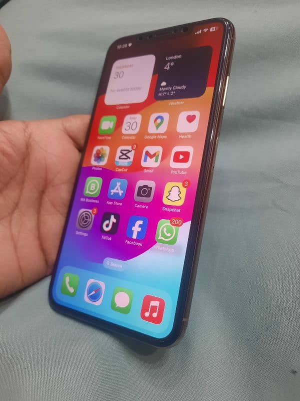 iphone xs max 256 GB Non PTA 3