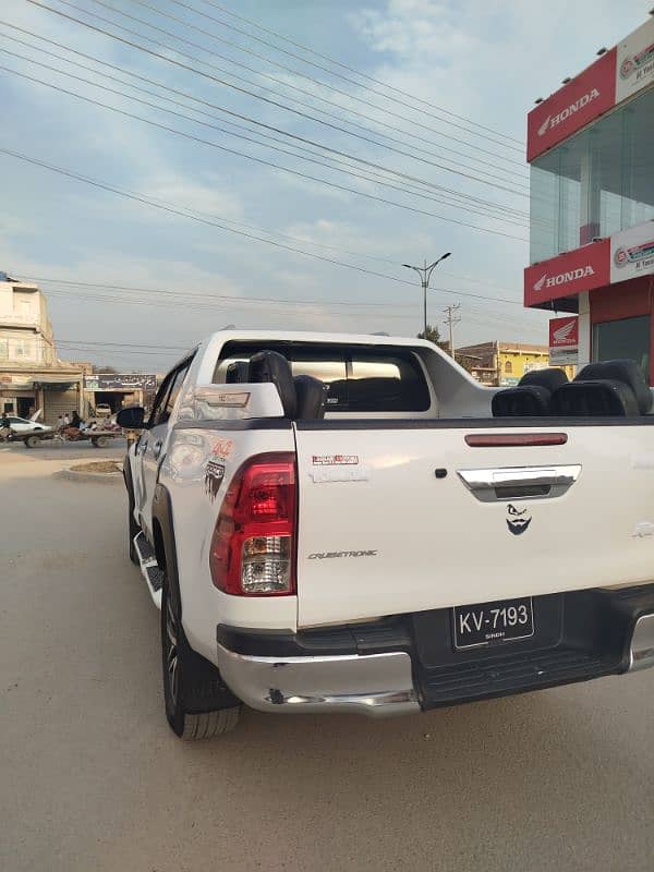 Toyota Hilux 2017 3