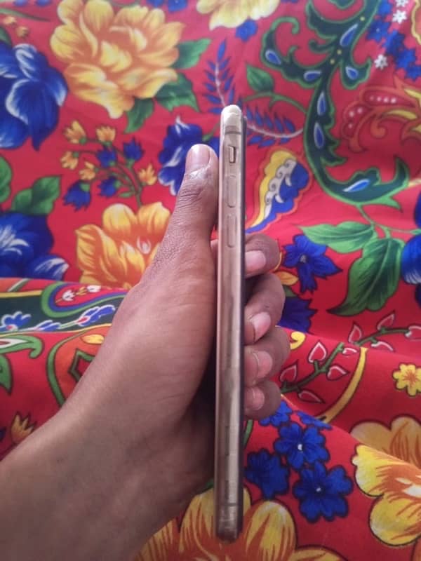 I phone xs 64 non pta exchange possibly 4