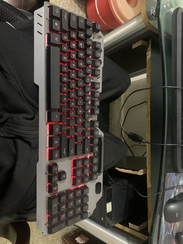 LS MK320 Gaming Keyboard 0