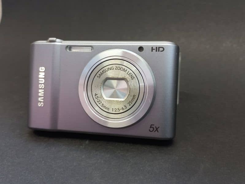 digital camera 6