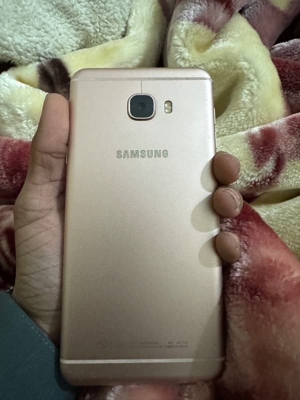 Samsung C7 For Sale 6