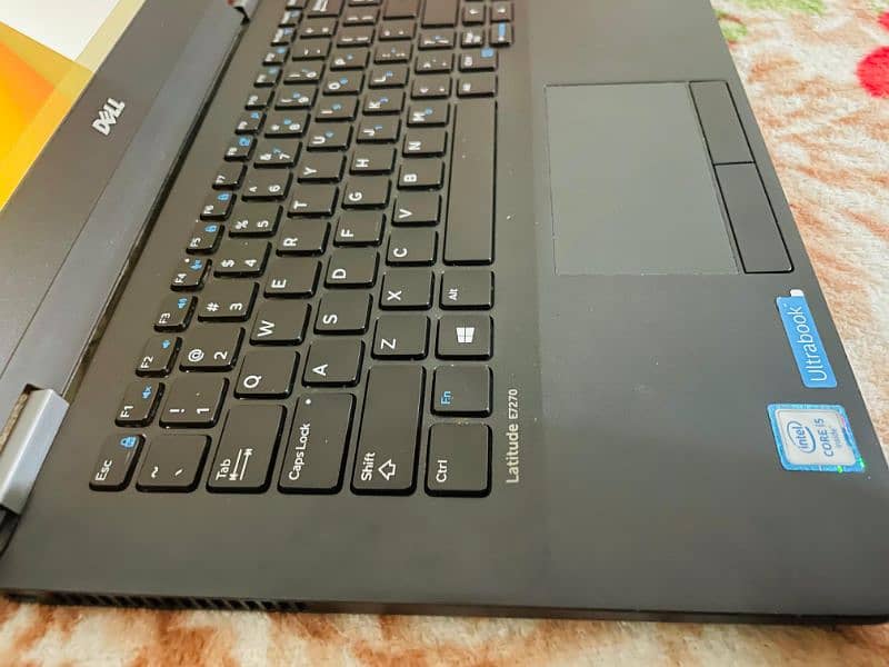 Model: 7270 Core i5 6th generation 0