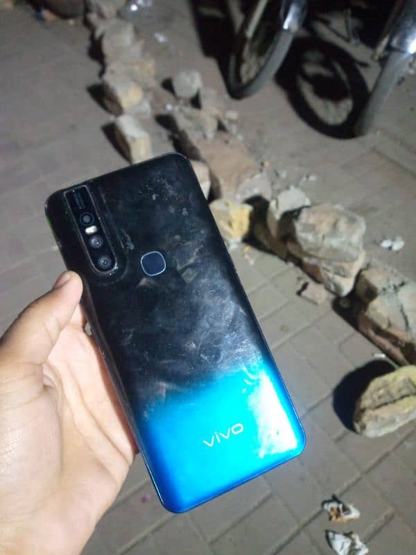 Vivo v15 4