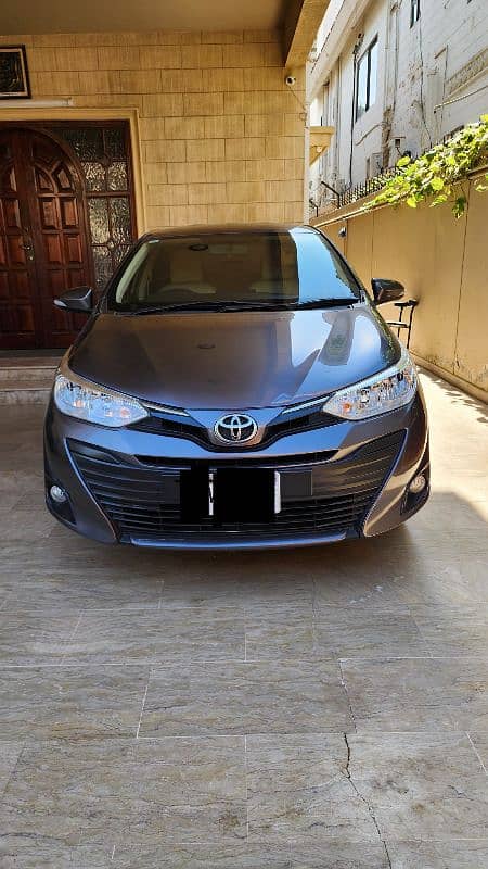 Toyota Yaris 1.3 ativ cvt 0