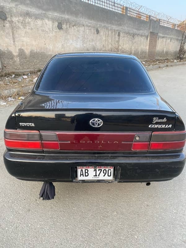 Toyota Corolla XE 1995 3