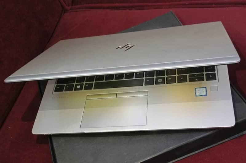 HP EliteBook 840 G5 Core i7 8th Generation (10/10 condition) Import 2