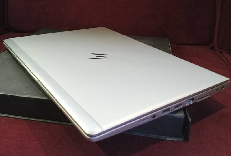 HP EliteBook 840 G5 Core i7 8th Generation (10/10 condition) Import 4