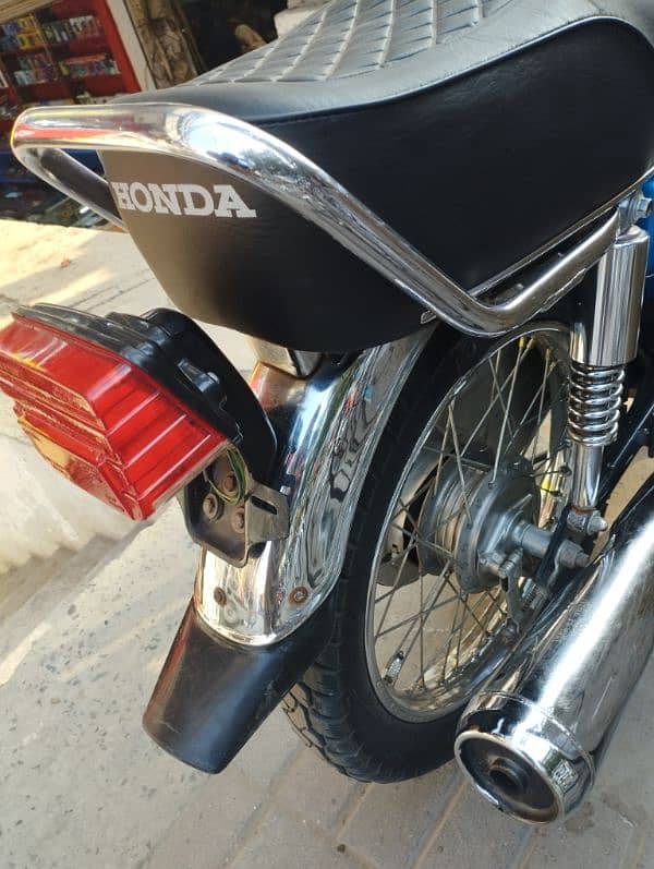 Honda 125 1992 model 6