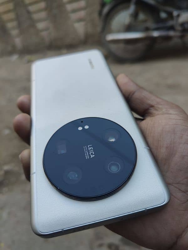 Xiaomi 13 Ultra 2