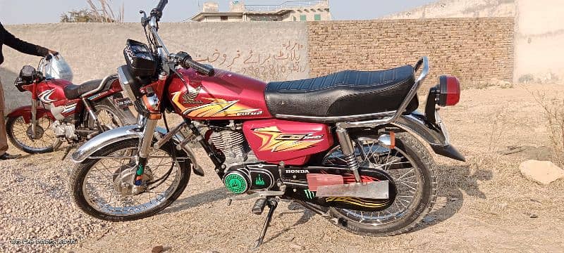 Honda cg 125 for sale model 2021 lush condition 2