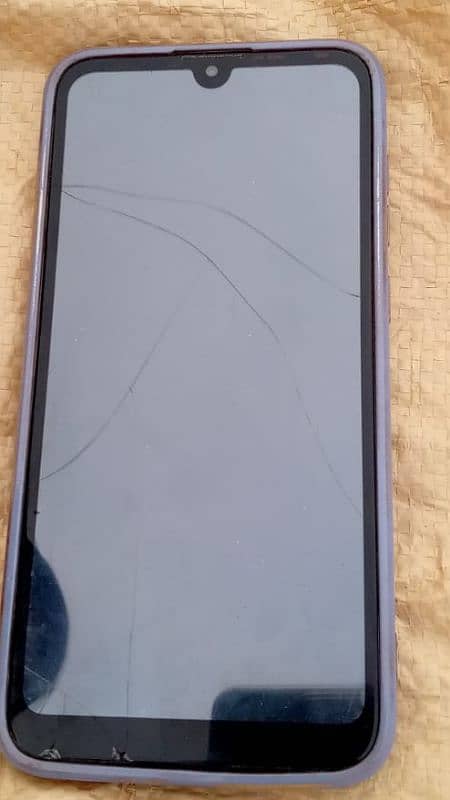 2gb ram 32gb rom touch screen per scrach hai baqi 10/10 condition 0