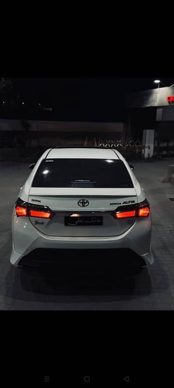 Toyota Altis Grande 2019 4