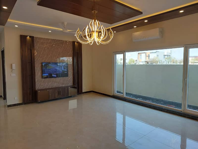 1 Kanal Brand New Modran Design House For Sale In DHA Phase 7. 39