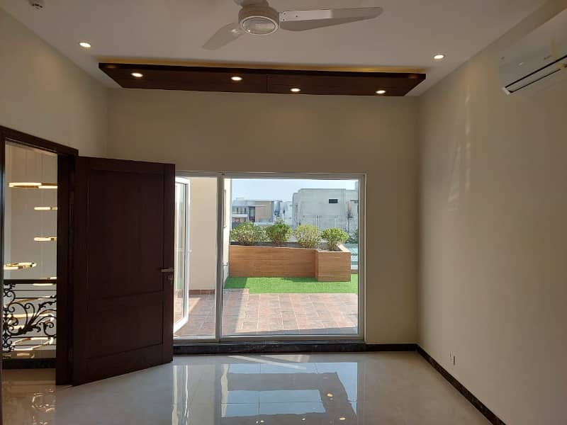 1 Kanal Brand New Modran Design House For Sale In DHA Phase 7. 41