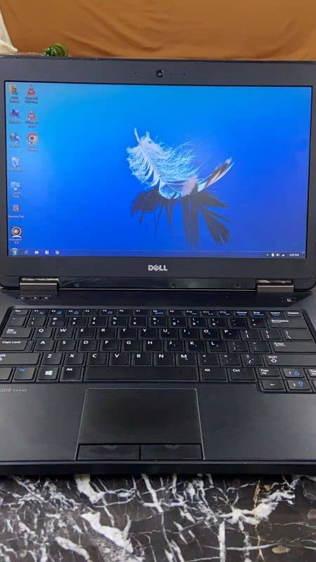 DELL Latitude E5440 core i3(4th generation) 4