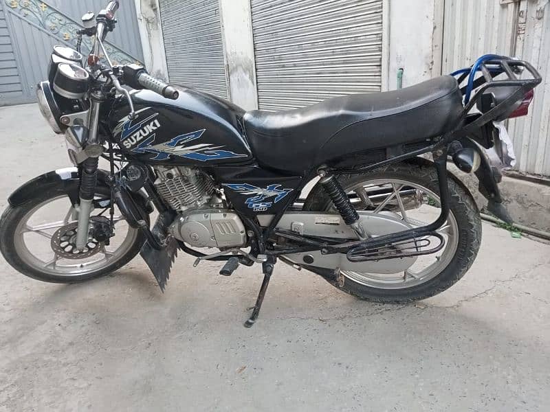 suzuki 150 cc in Good condition 9