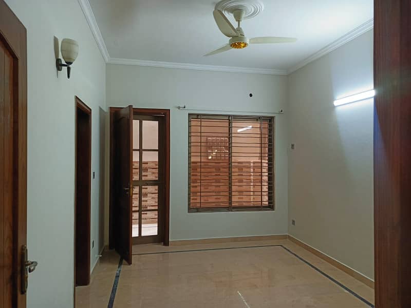 (30x60) 7 Marla House For Sale G-13/2 Islamabad 22