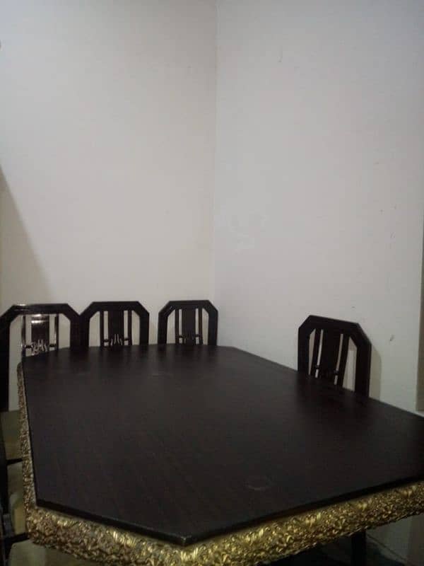 Dinning table with 6 chairs 2