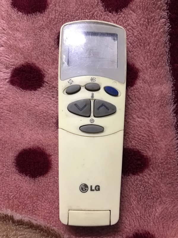 LG Air Condetioner remote 2