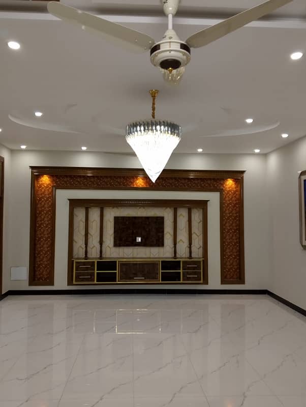 Welcome to Brand New House for sale In G-13 lslamabad Size: 35*70 (10 MARLA) 19