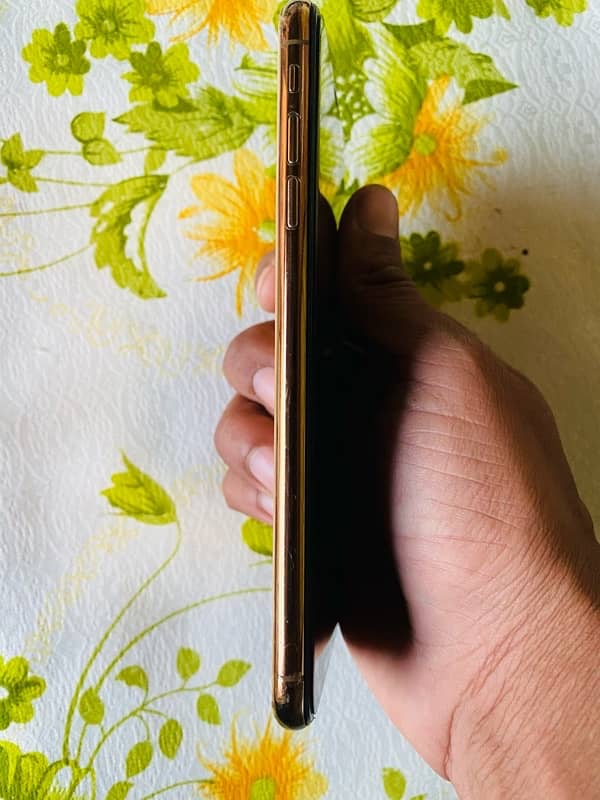 iphone xs max Dual PTA approved 64GB 2