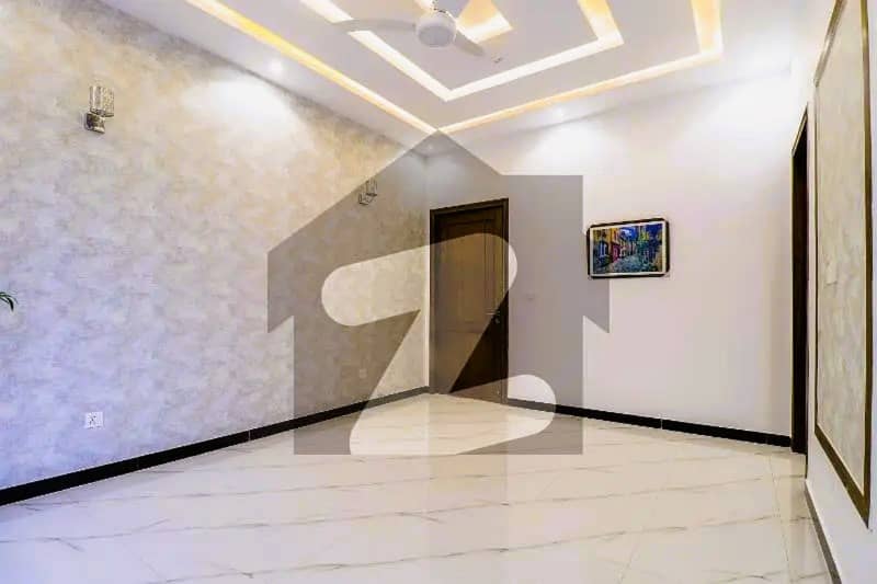 Near Jalal Sons- 20 Marla Luxury Bungalow For Rent In DHA Phase 5 Lahore 2