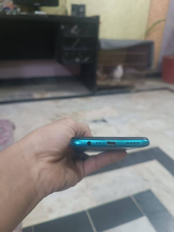 realme 5i 5