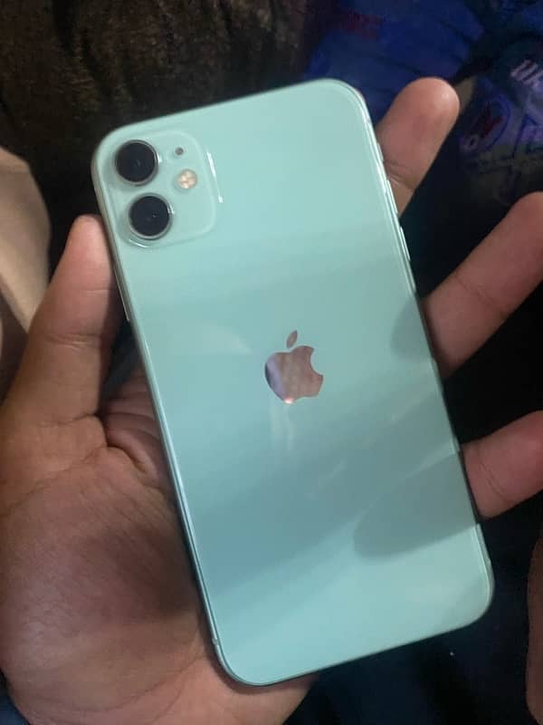 iphone 11 128 GB with Box 0