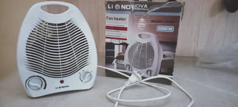 We are selling good condition of Lionnova fan heater 0