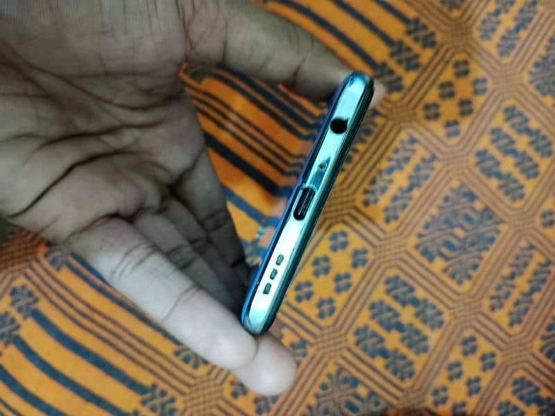 oppo f15 10by 10 Condition 3