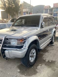 Mitsubishi Pajero 1995